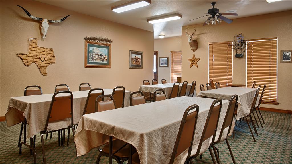 Best Western Plus Fredericksburg Udogodnienia zdjęcie